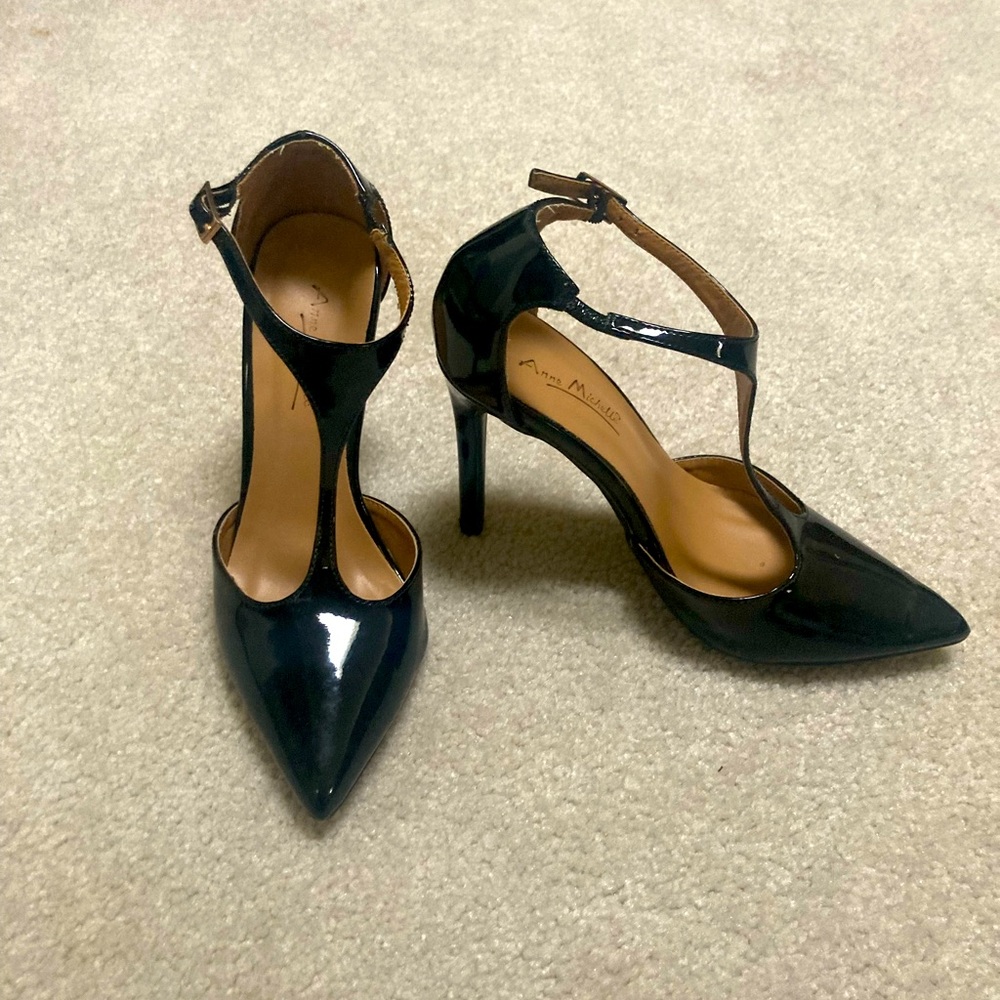 T strap black heels